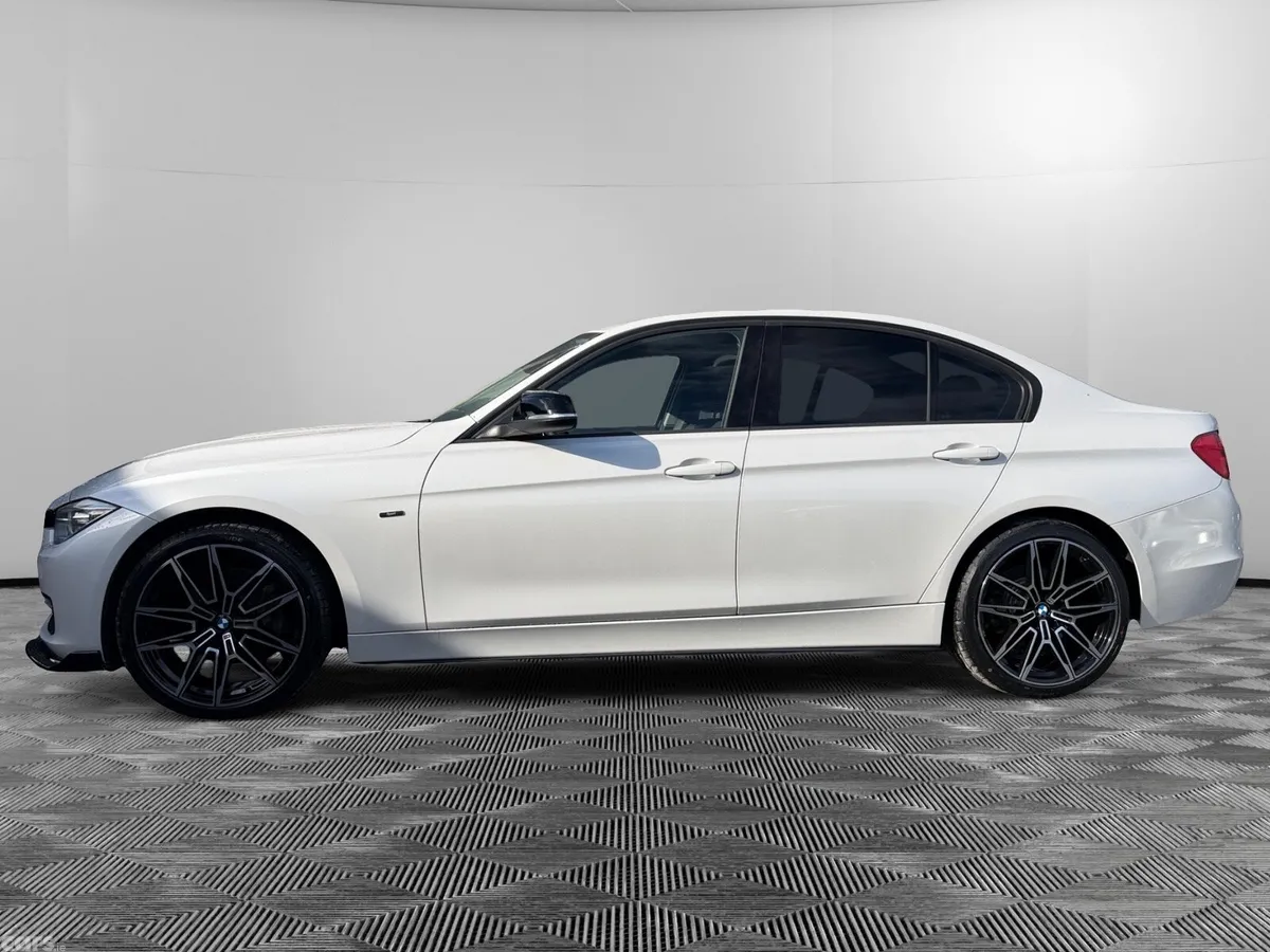 BMW 3-Series Saloon, Diesel, 2015, White