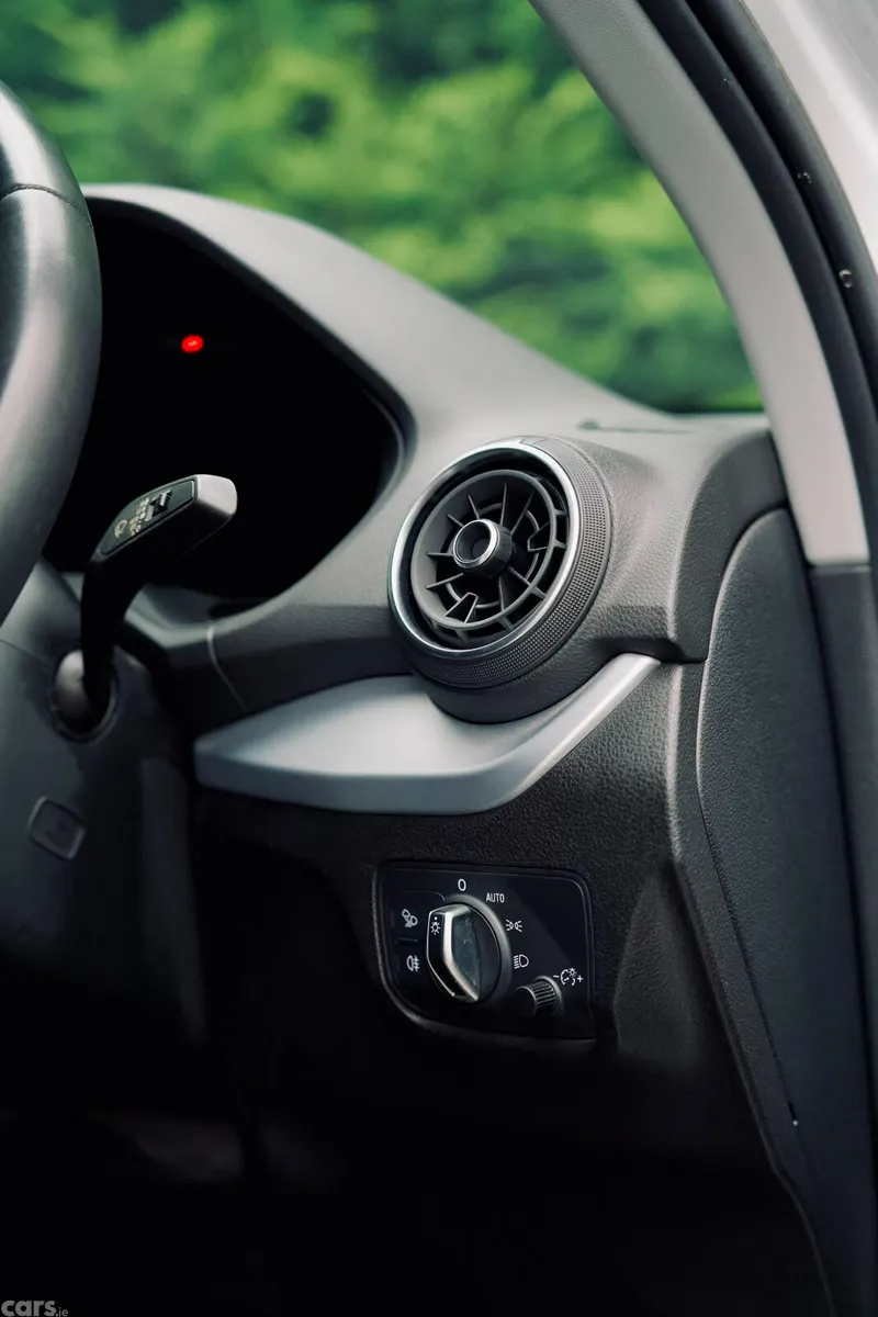 Audi Q2 SUV, Petrol, 2019, White