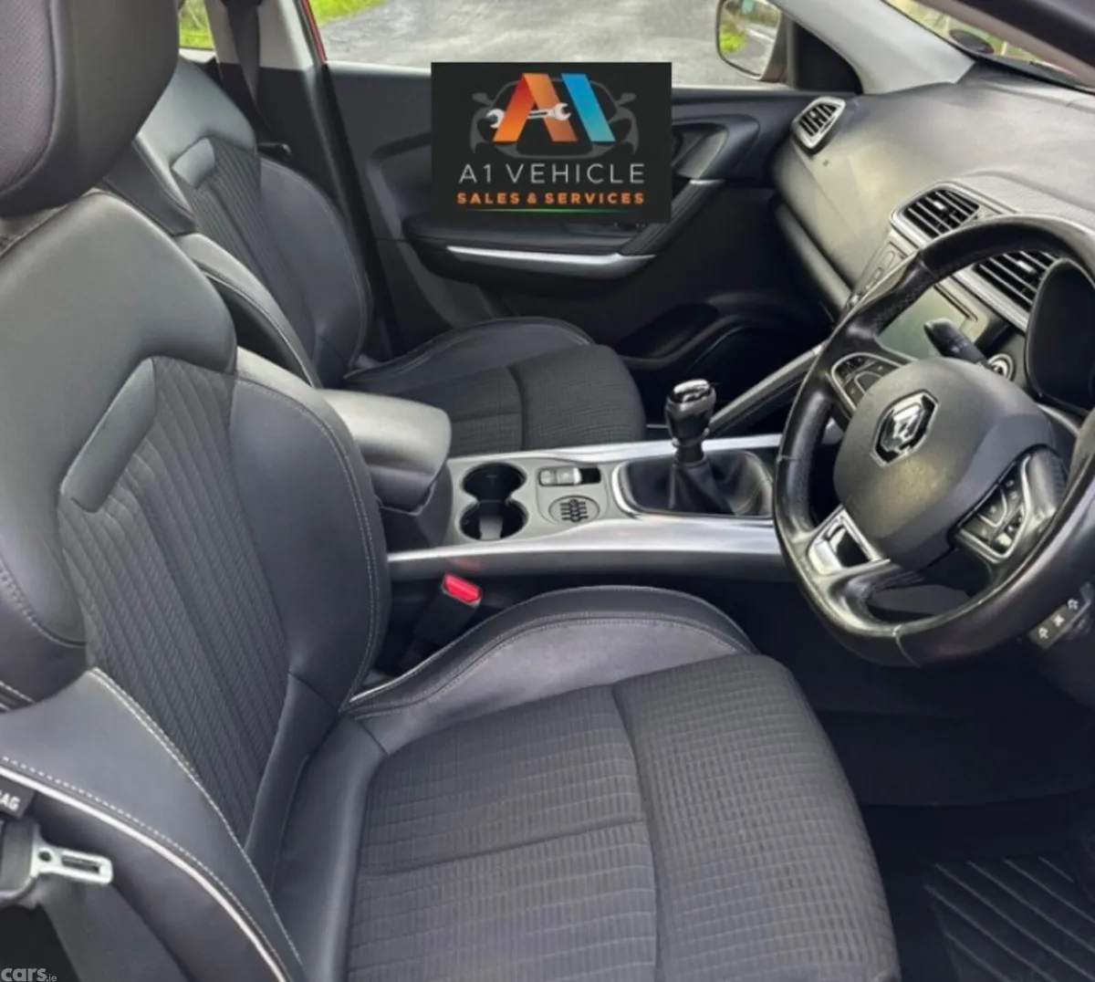 Renault Kadjar SUV, Diesel, 2016, Red