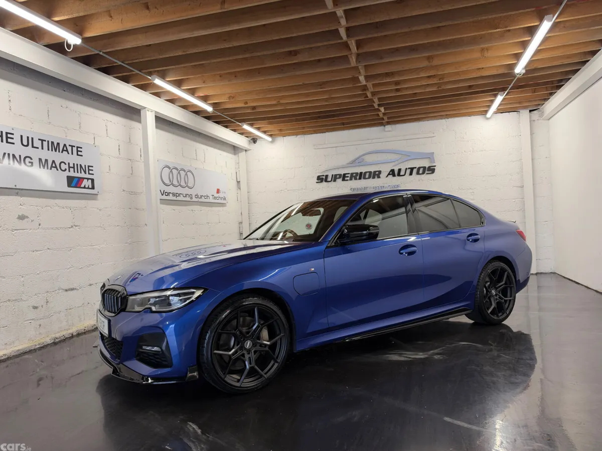 BMW 3-Series Saloon, Petrol Hybrid, 2020, Blue