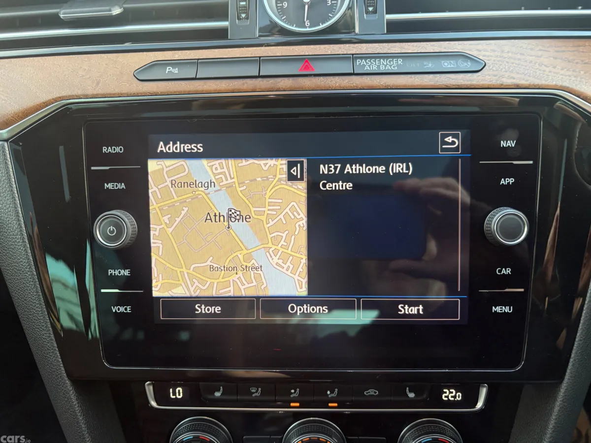 Volkswagen Passat Saloon, Diesel, 2019, Black