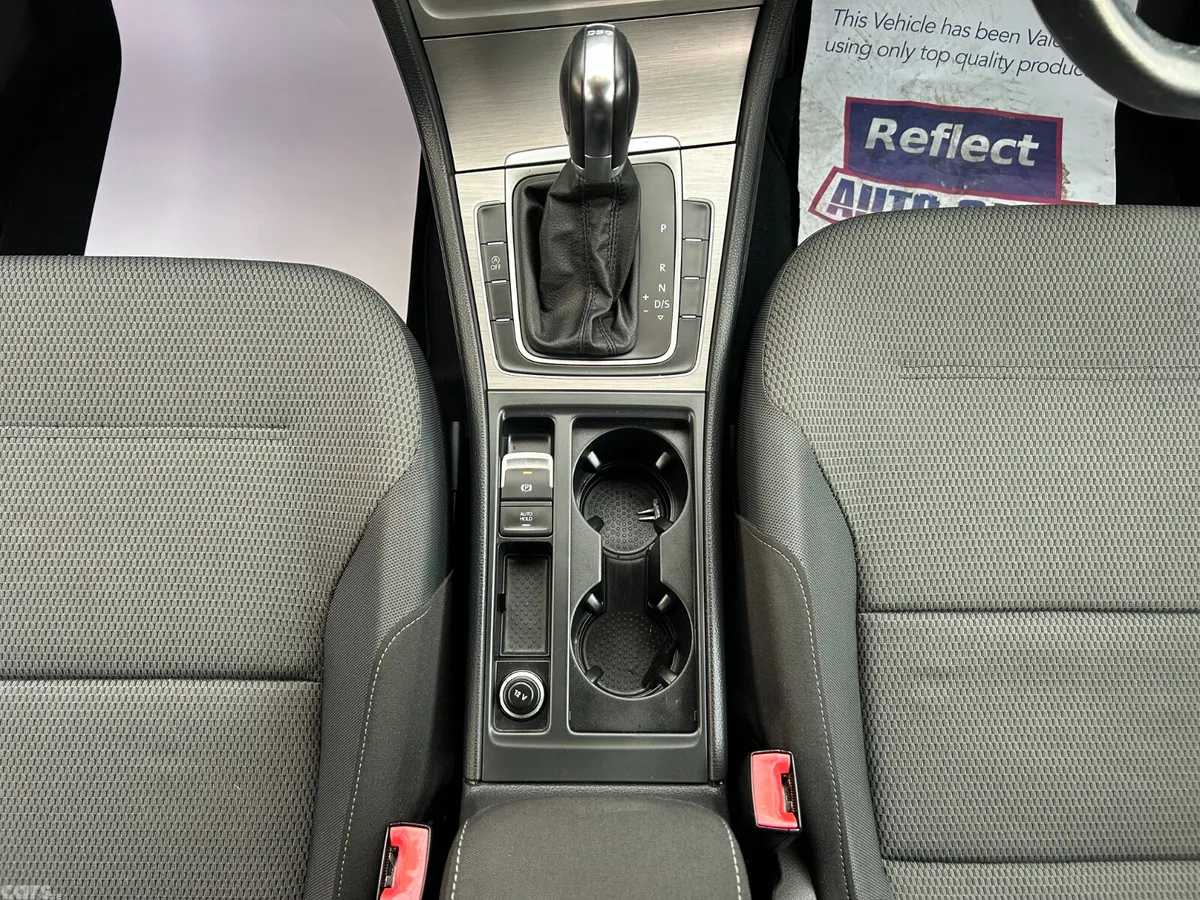 Volkswagen Golf Hatchback, Petrol, 2014, Silver