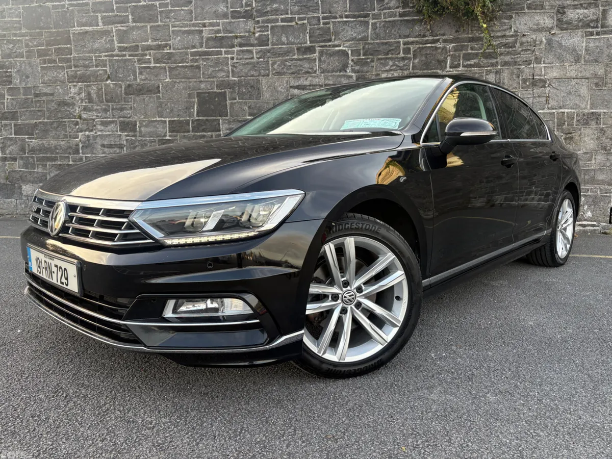 Volkswagen Passat Saloon, Diesel, 2019, Black