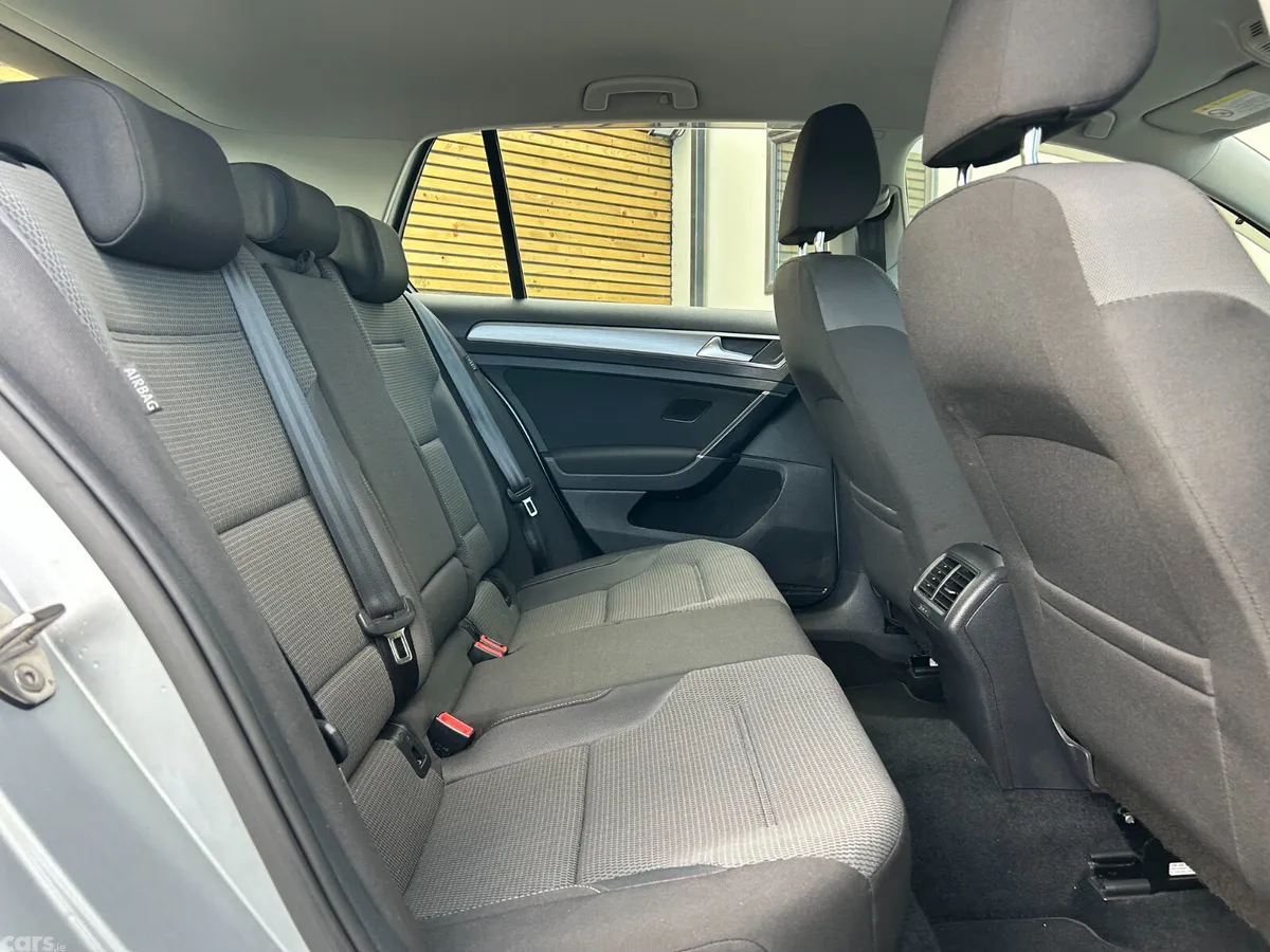 Volkswagen Golf Hatchback, Petrol, 2014, Silver