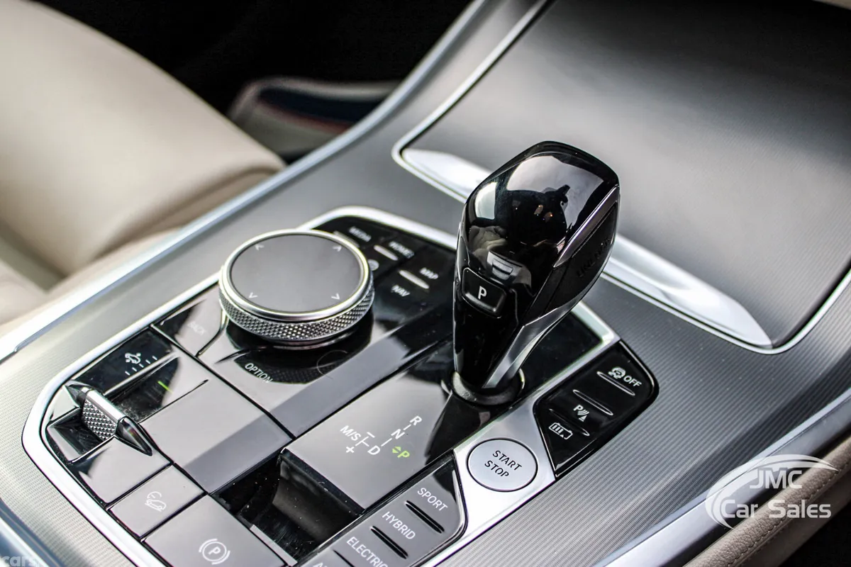 BMW X5 SUV, Petrol Plug-in Hybrid, 2022, Grey