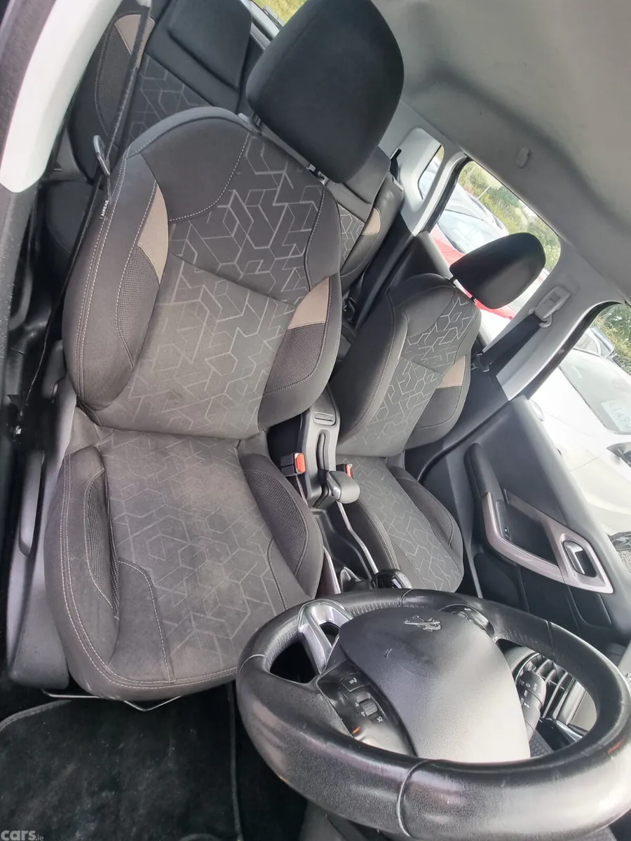 Peugeot 2008 SUV, Diesel, 2016, Black