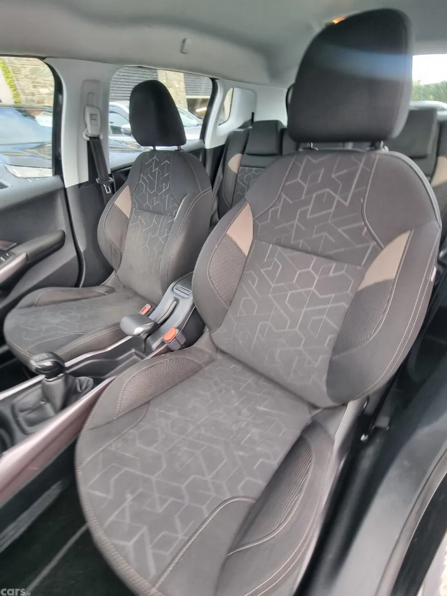 Peugeot 2008 SUV, Diesel, 2016, Black