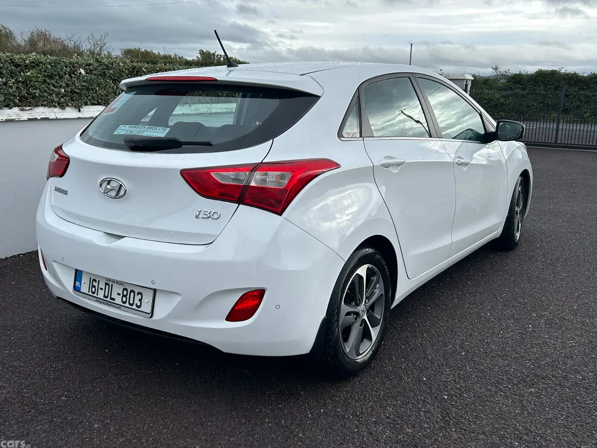 Hyundai i30 Hatchback, Diesel, 2016, White