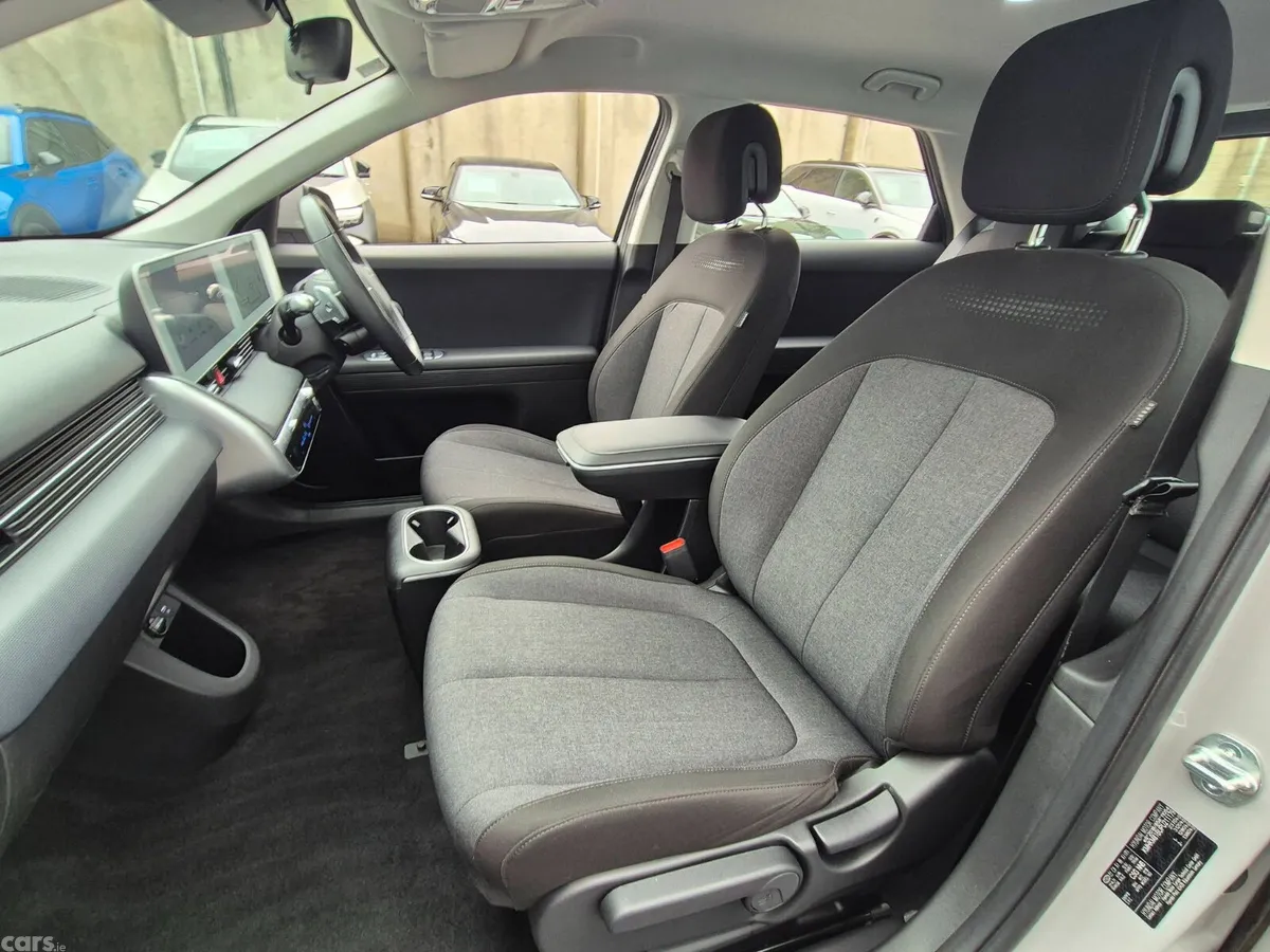 Hyundai IONIQ 5 Hatchback, Electric, 2023, Grey