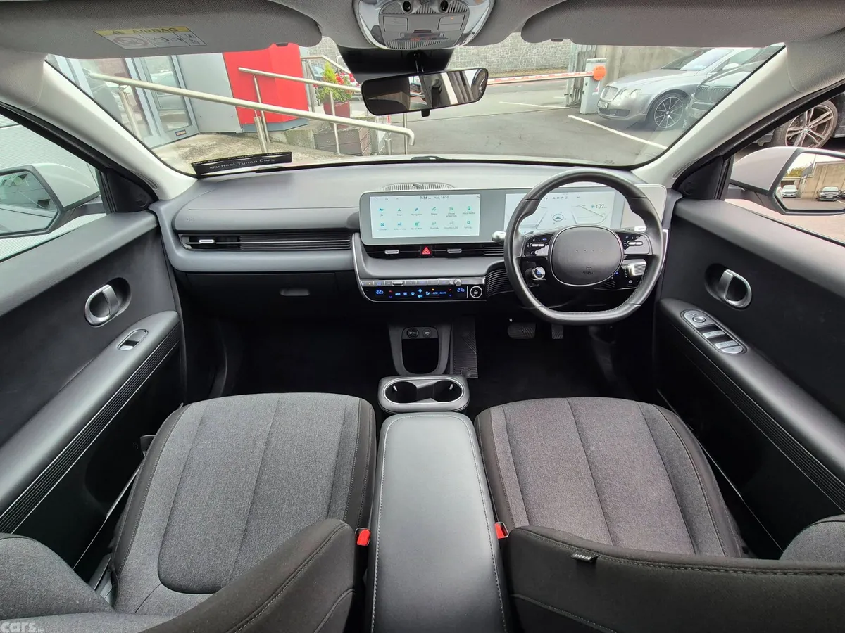 Hyundai IONIQ 5 Hatchback, Electric, 2023, Grey