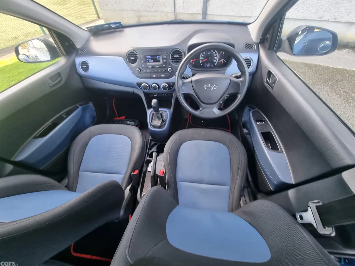 Hyundai i10 Hatchback, Petrol, 2018, Blue