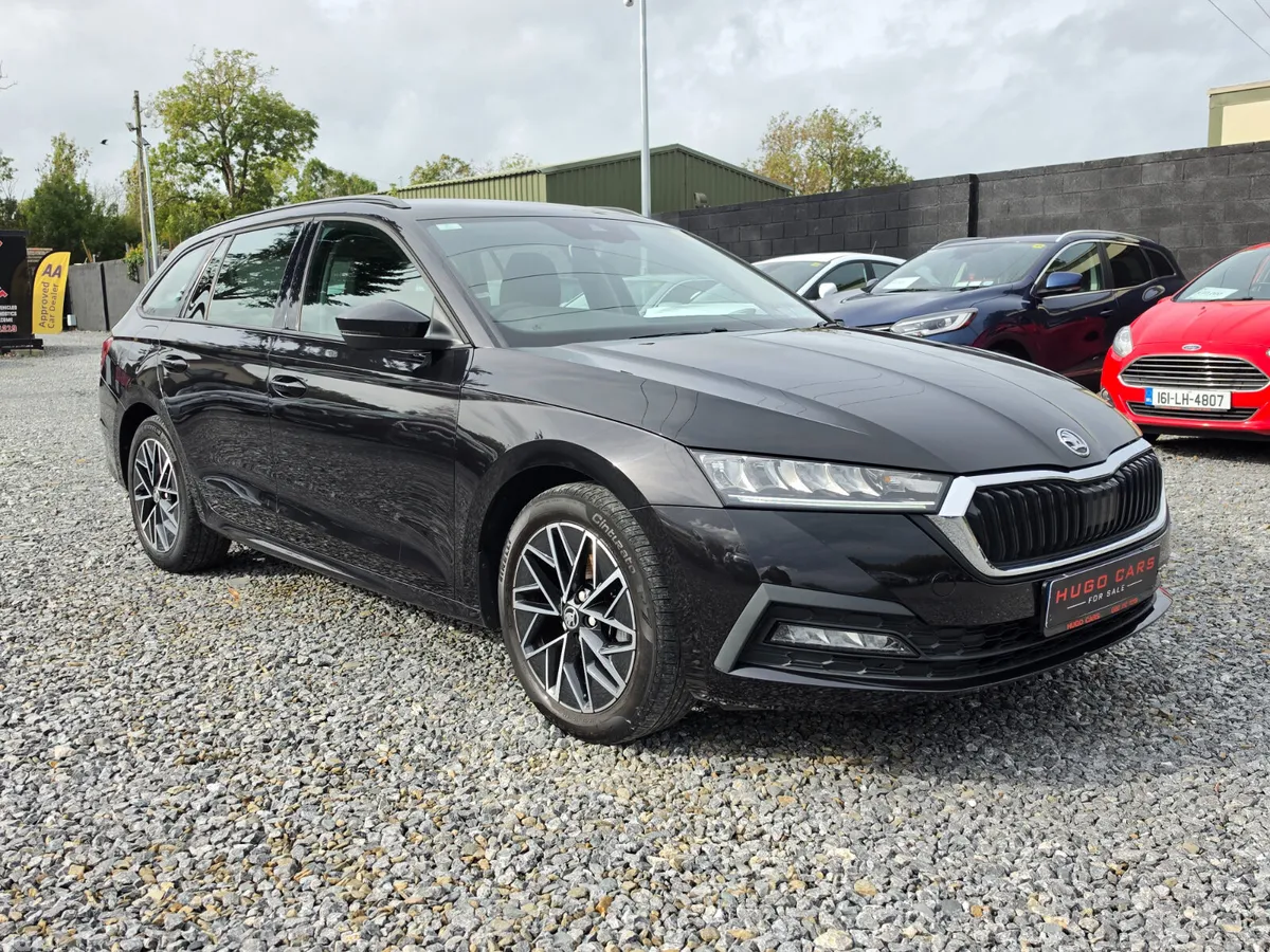Skoda Octavia Estate, Petrol, 2021, Black