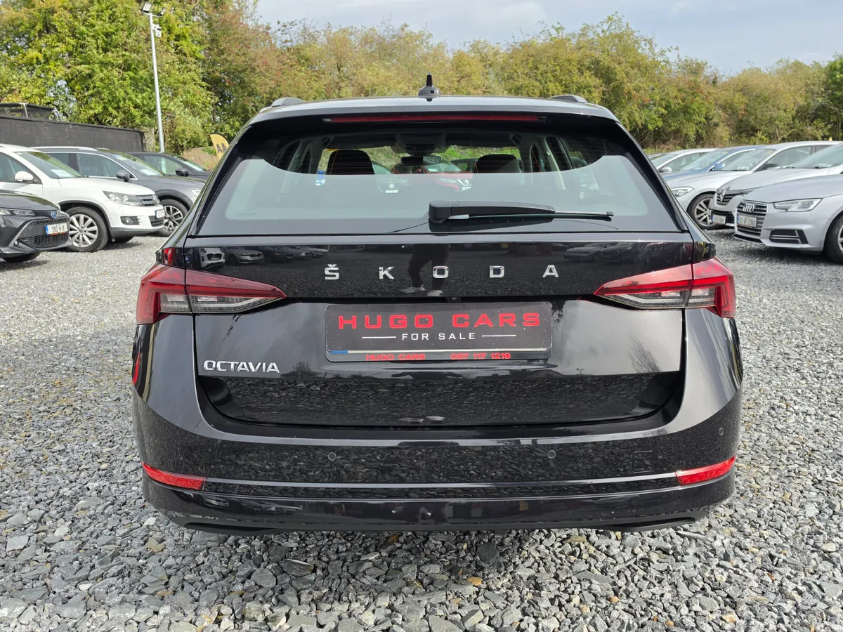 Skoda Octavia Estate, Petrol, 2021, Black