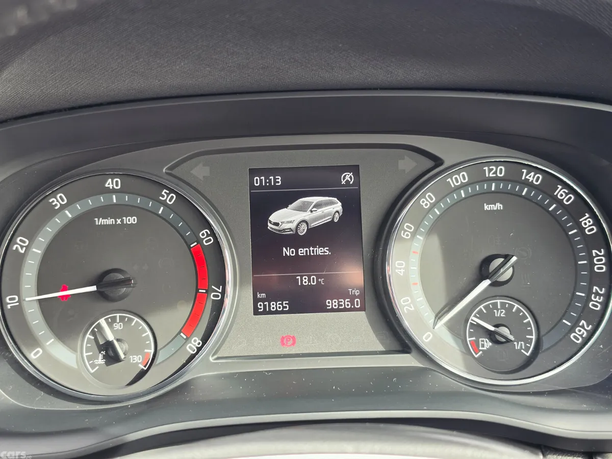 Skoda Octavia Estate, Petrol, 2021, Black