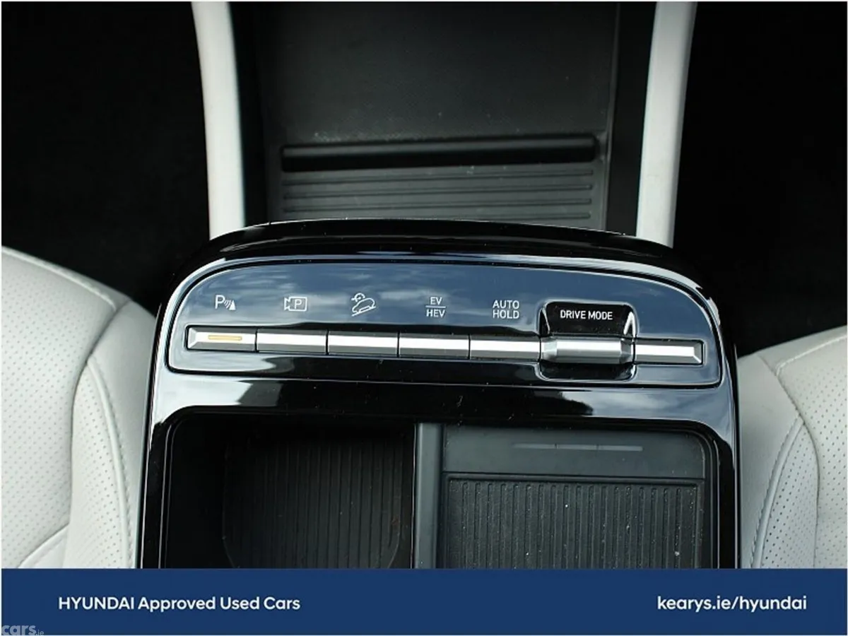Hyundai Tucson SUV, Petrol Plug-in Hybrid, 2026, Grey