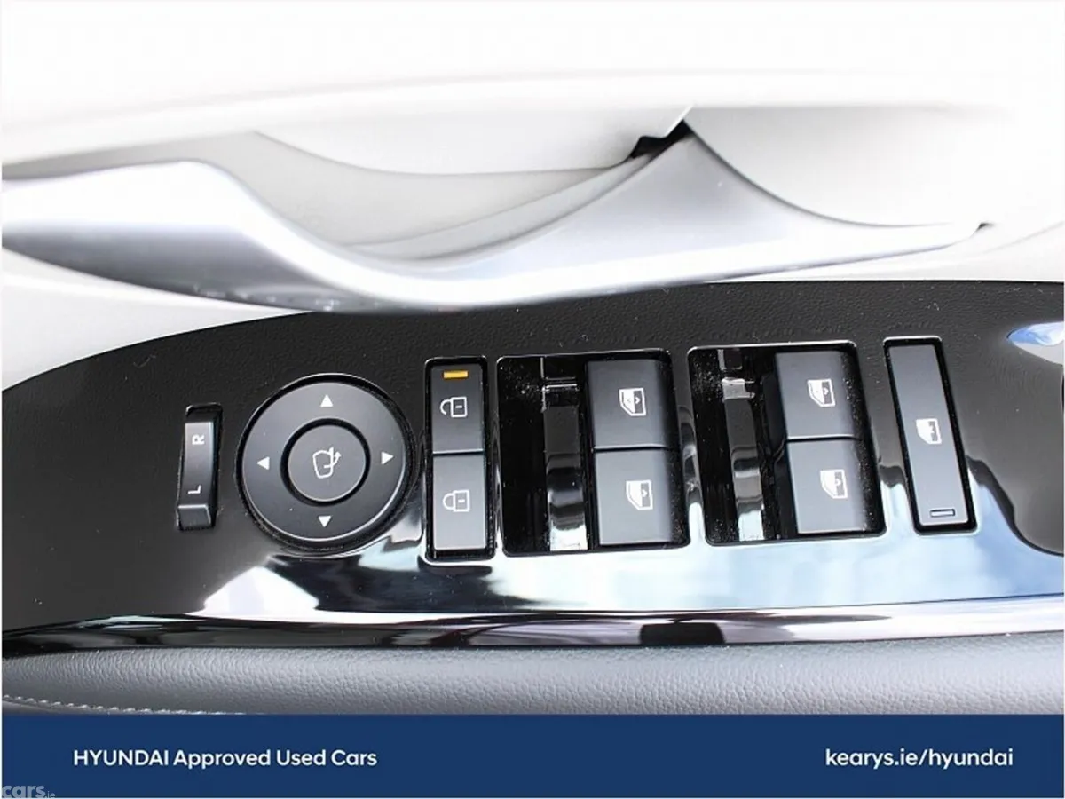 Hyundai Tucson SUV, Petrol Plug-in Hybrid, 2026, Grey