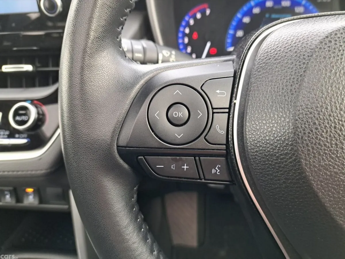 Toyota Corolla Cross SUV, Petrol Hybrid, 2023, Blue