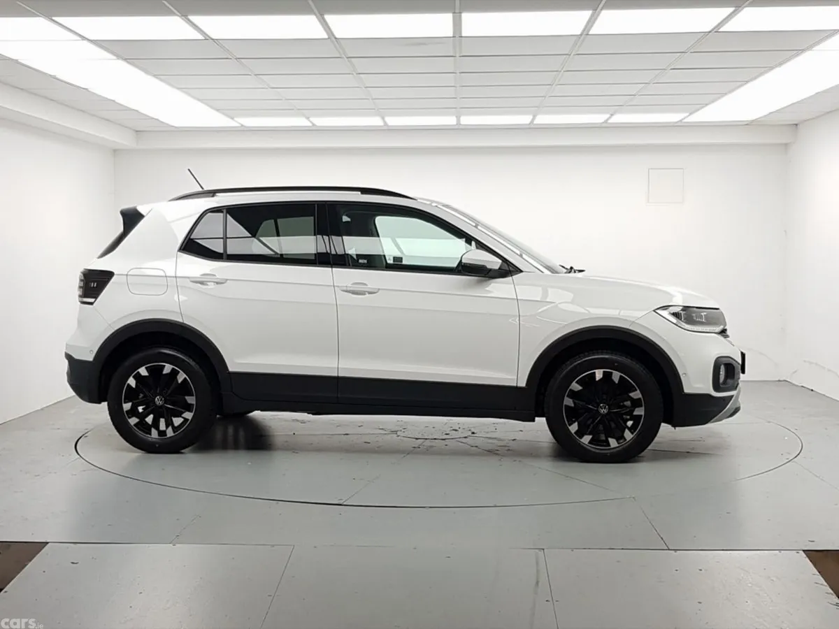 Volkswagen T-Cross SUV, Petrol, 2021, White