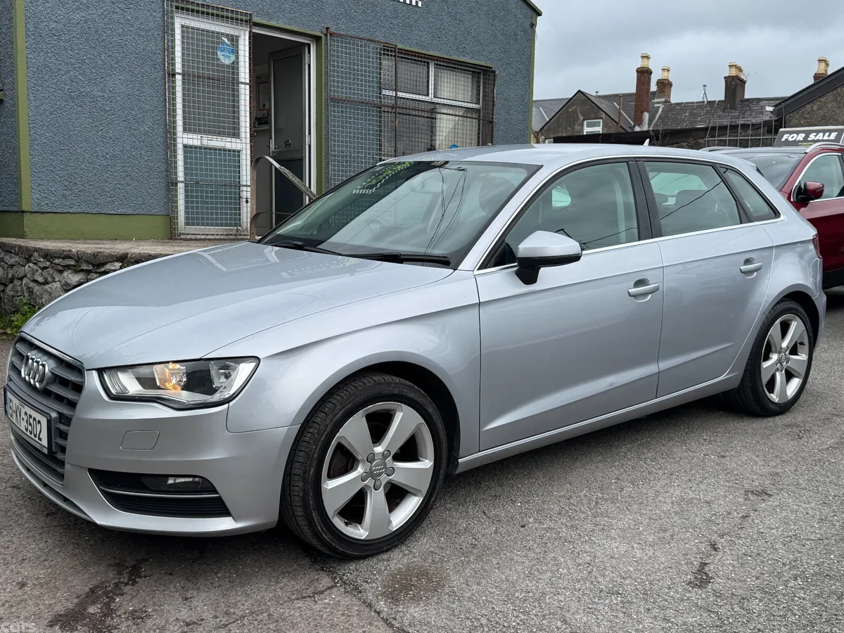 Audi A3 Hatchback, Diesel, 2015, Silver
