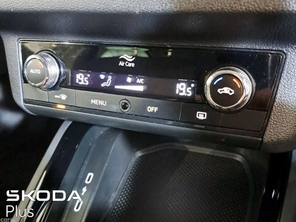 Skoda Kamiq Hatchback, Petrol, 2024, Grey