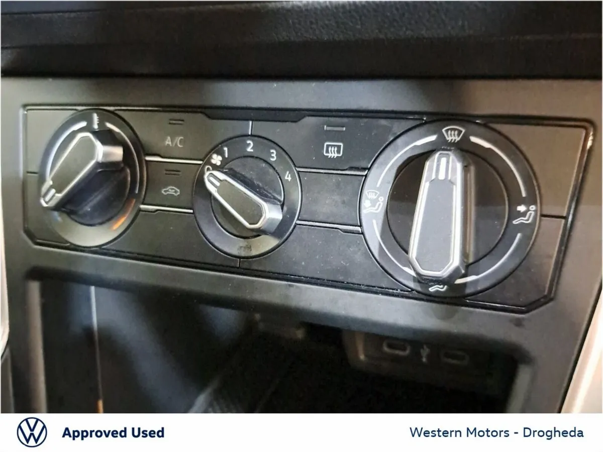 Volkswagen Taigo SUV, Petrol, 2026, Silver