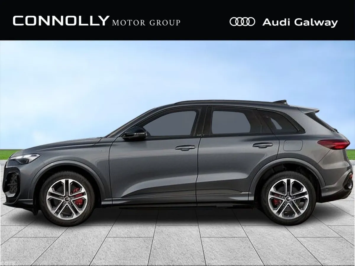 Audi Q5 SUV, Petrol Plug-in Hybrid, 2027, Grey