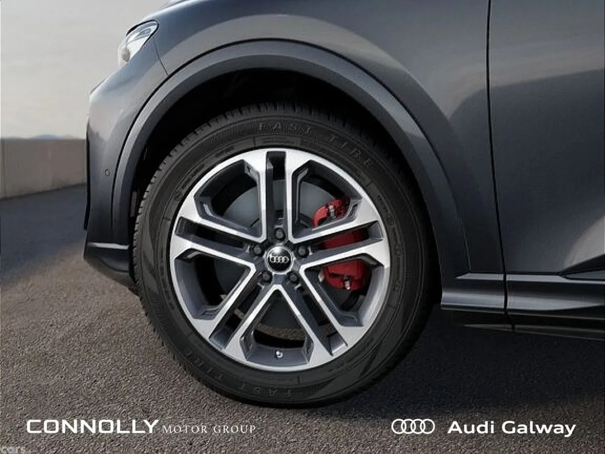Audi Q5 SUV, Petrol Plug-in Hybrid, 2027, Grey