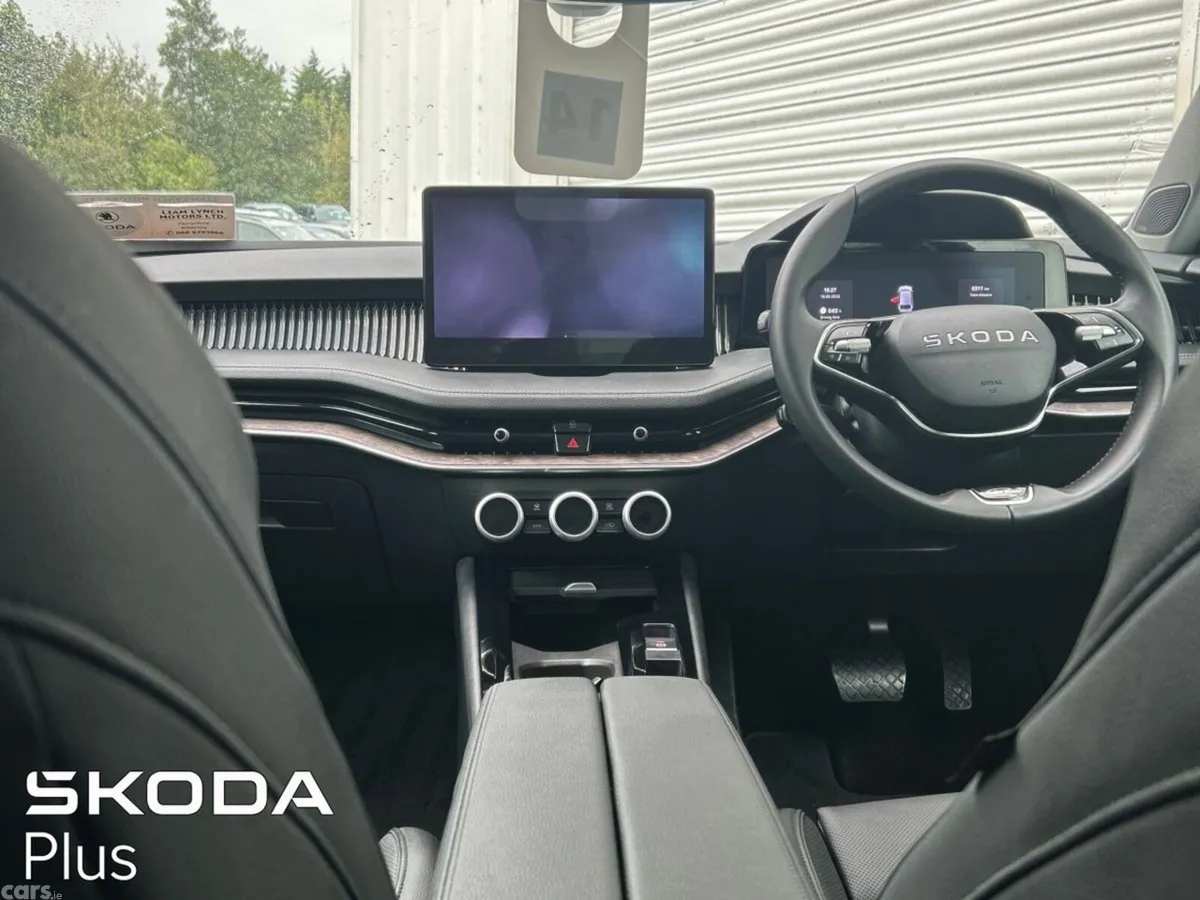 Skoda Superb Estate, Petrol Plug-in Hybrid, 2026, Grey