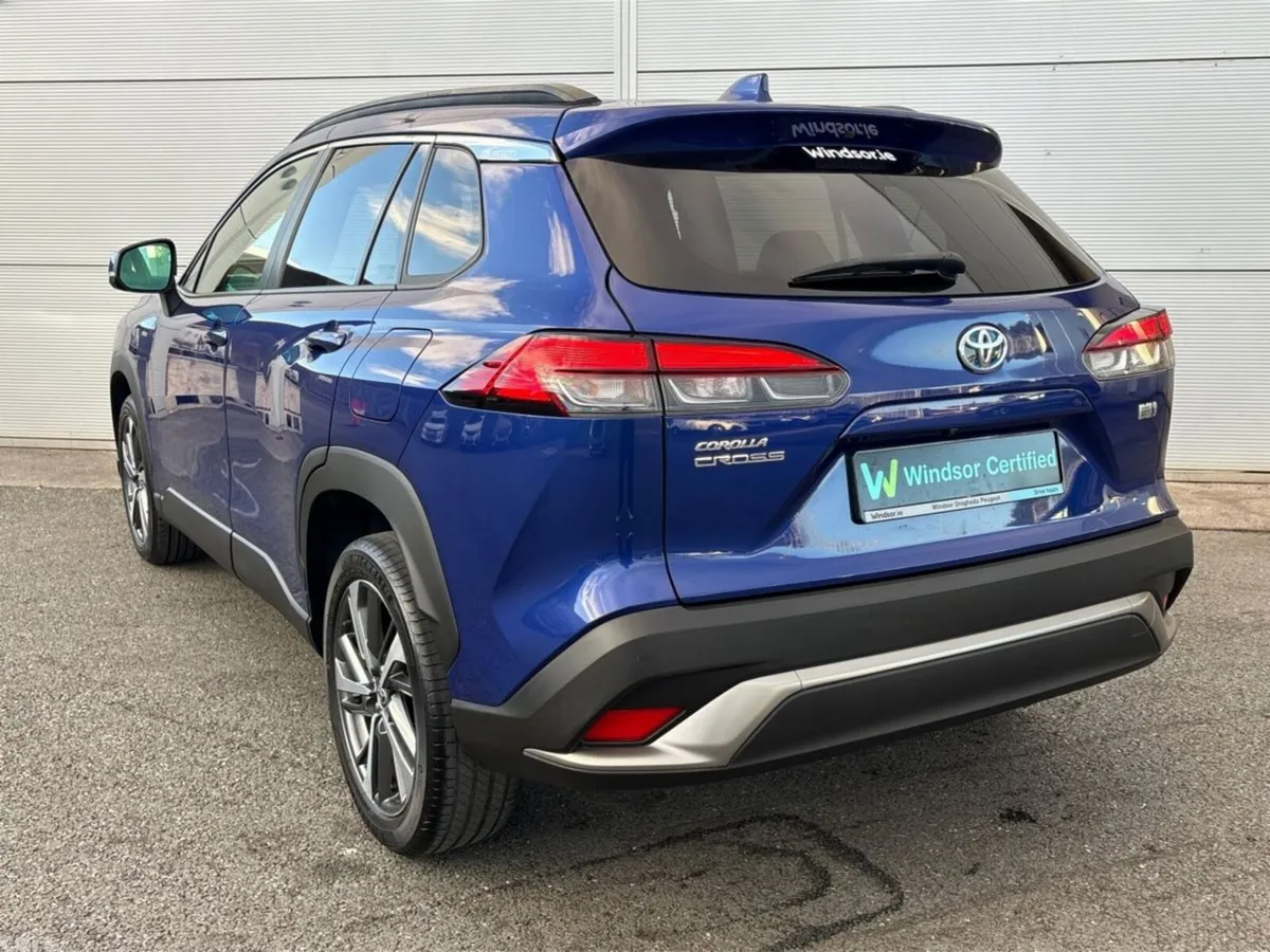 Toyota Corolla Cross SUV, Petrol Hybrid, 2023, Blue