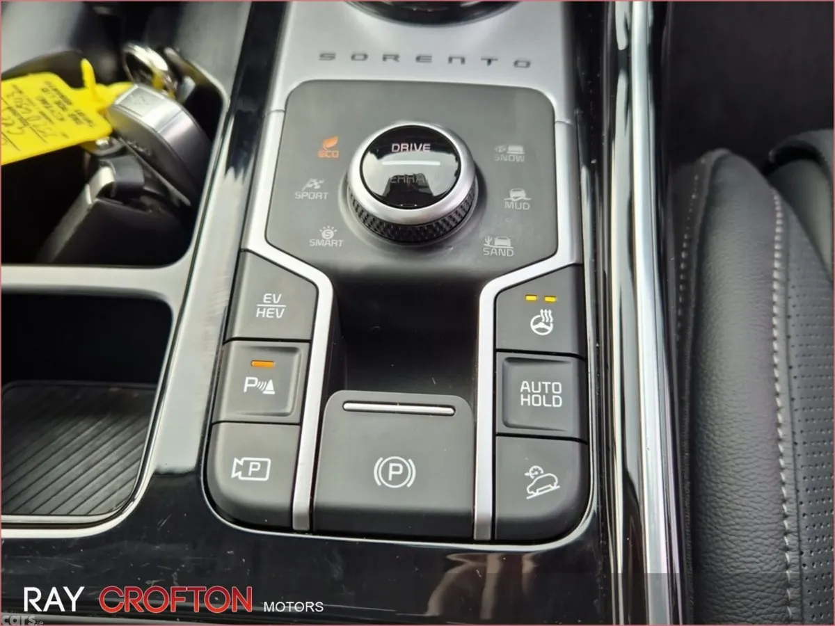 Kia Sorento SUV, Petrol Plug-in Hybrid, 2025, Grey