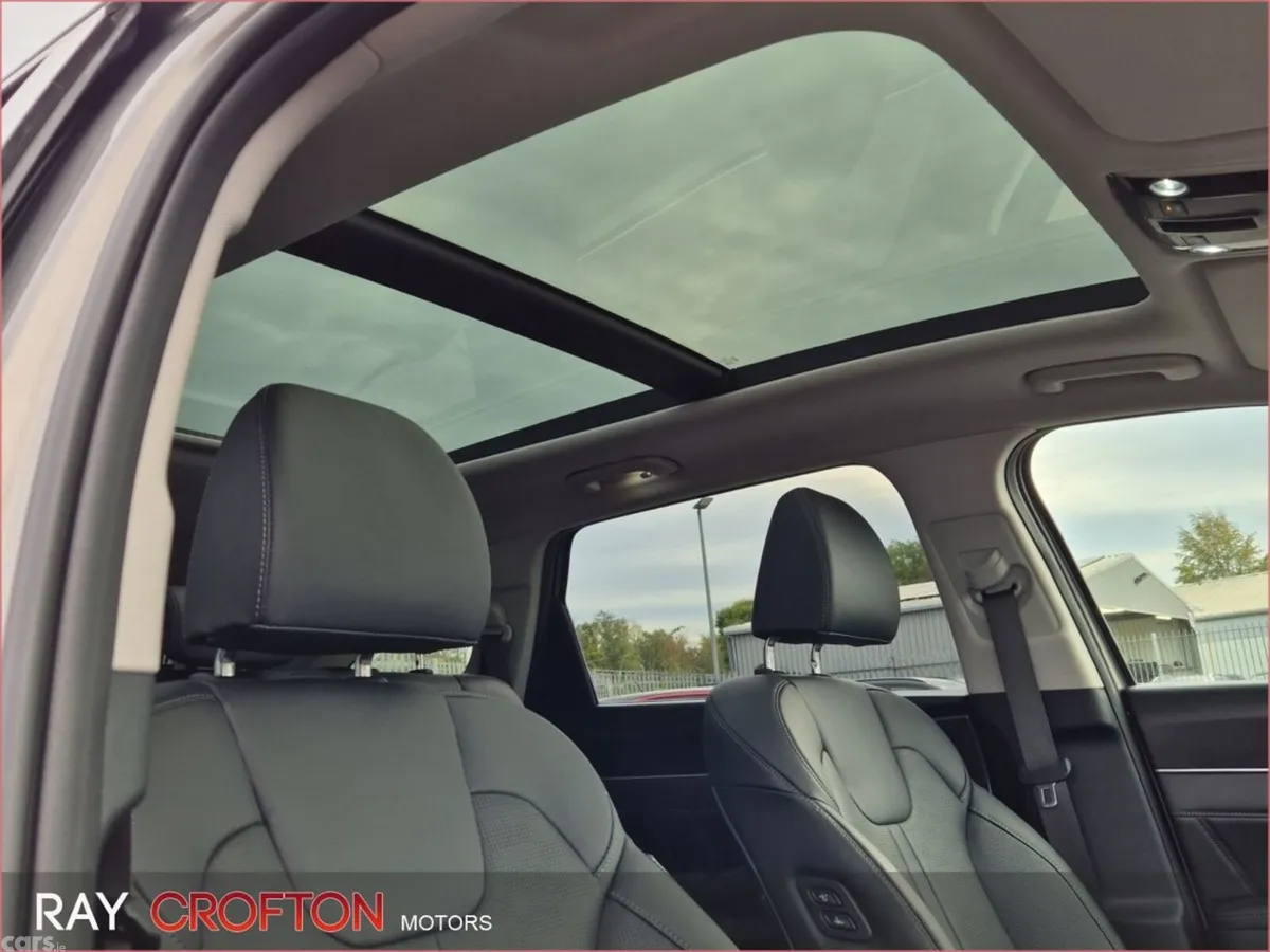 Kia Sorento SUV, Petrol Plug-in Hybrid, 2025, Grey