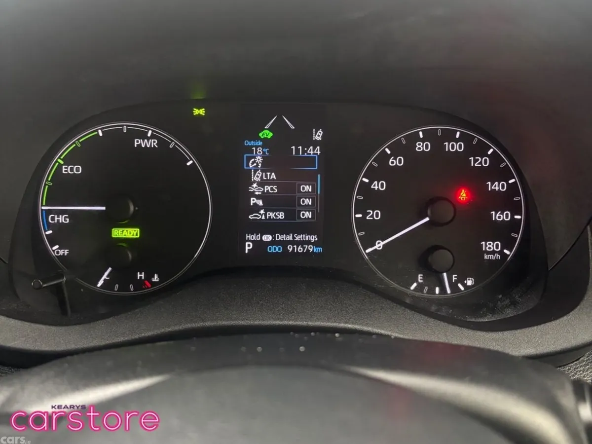 Toyota Yaris Hatchback, Petrol Hybrid, 2021, Silver