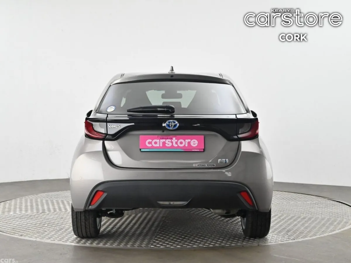 Toyota Yaris Hatchback, Petrol Hybrid, 2021, Brown