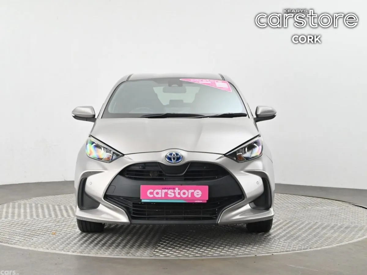 Toyota Yaris Hatchback, Petrol Hybrid, 2021, Brown