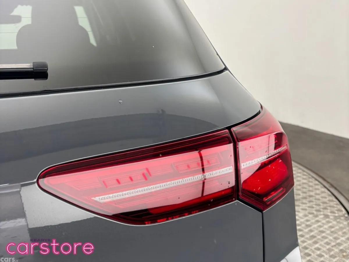 Volkswagen Golf Hatchback, Petrol Hybrid, 2021, Grey