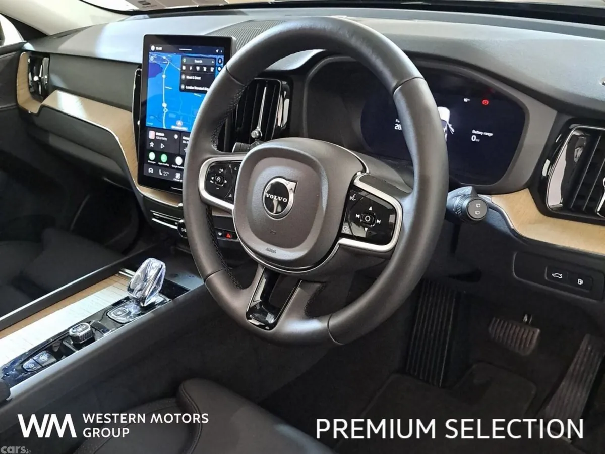 Volvo XC60 SUV, Petrol Plug-in Hybrid, 2026, Green