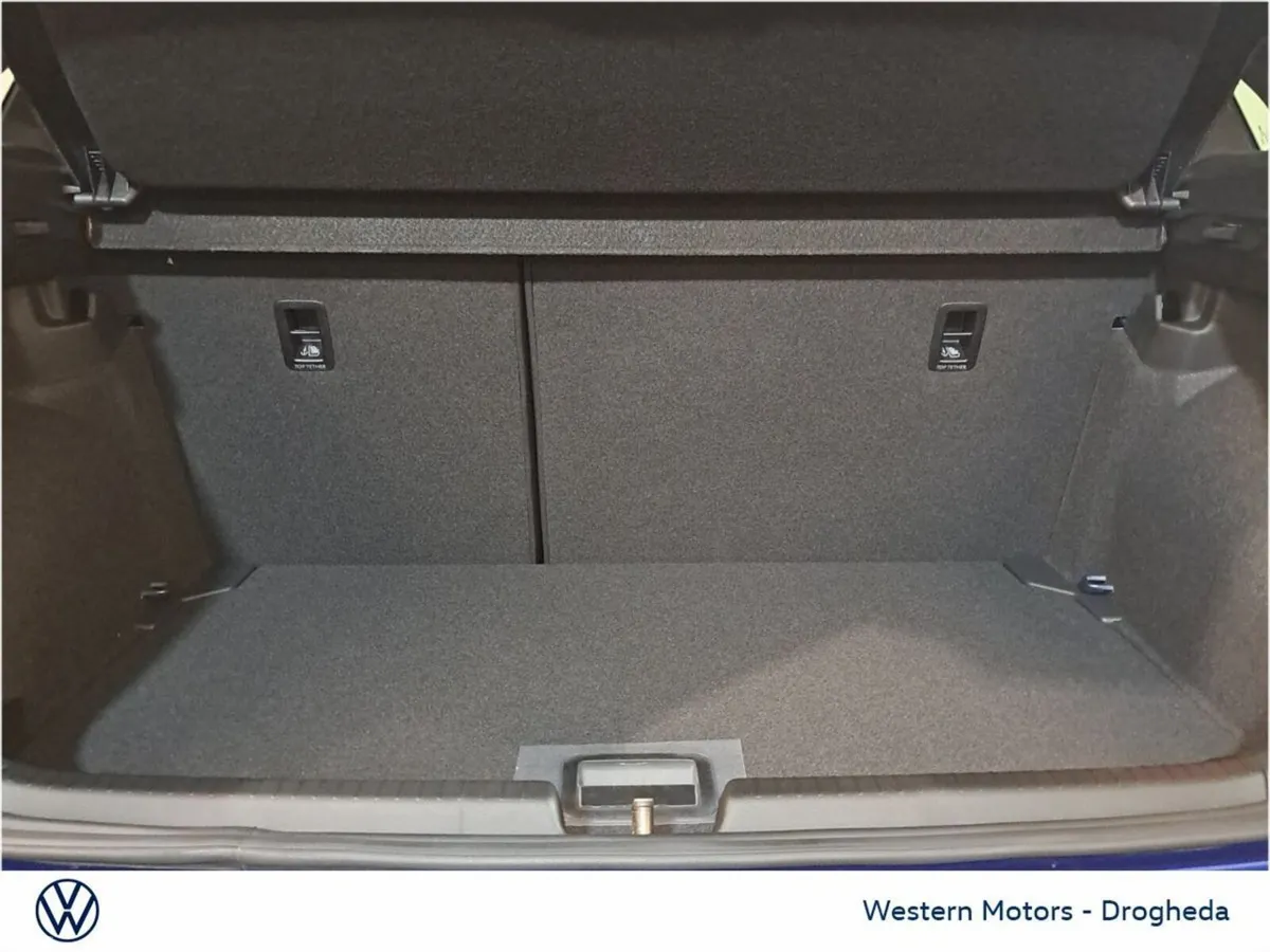 Volkswagen Polo Hatchback, Petrol, 2026, Blue