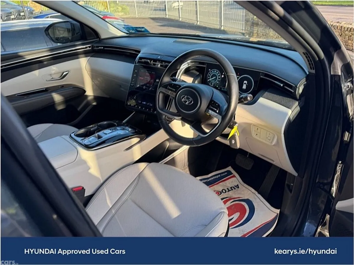 Hyundai Tucson SUV, Petrol Plug-in Hybrid, 2023, Grey