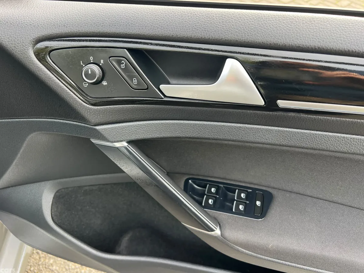 Volkswagen Golf Estate, Diesel, 2013, Silver