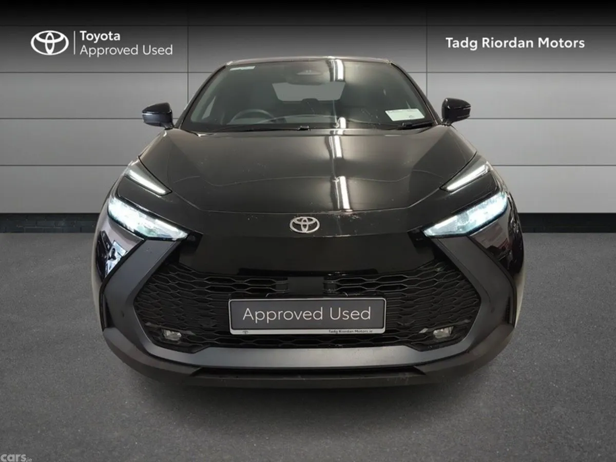 Toyota C-HR SUV, Petrol Hybrid, 2026, Black