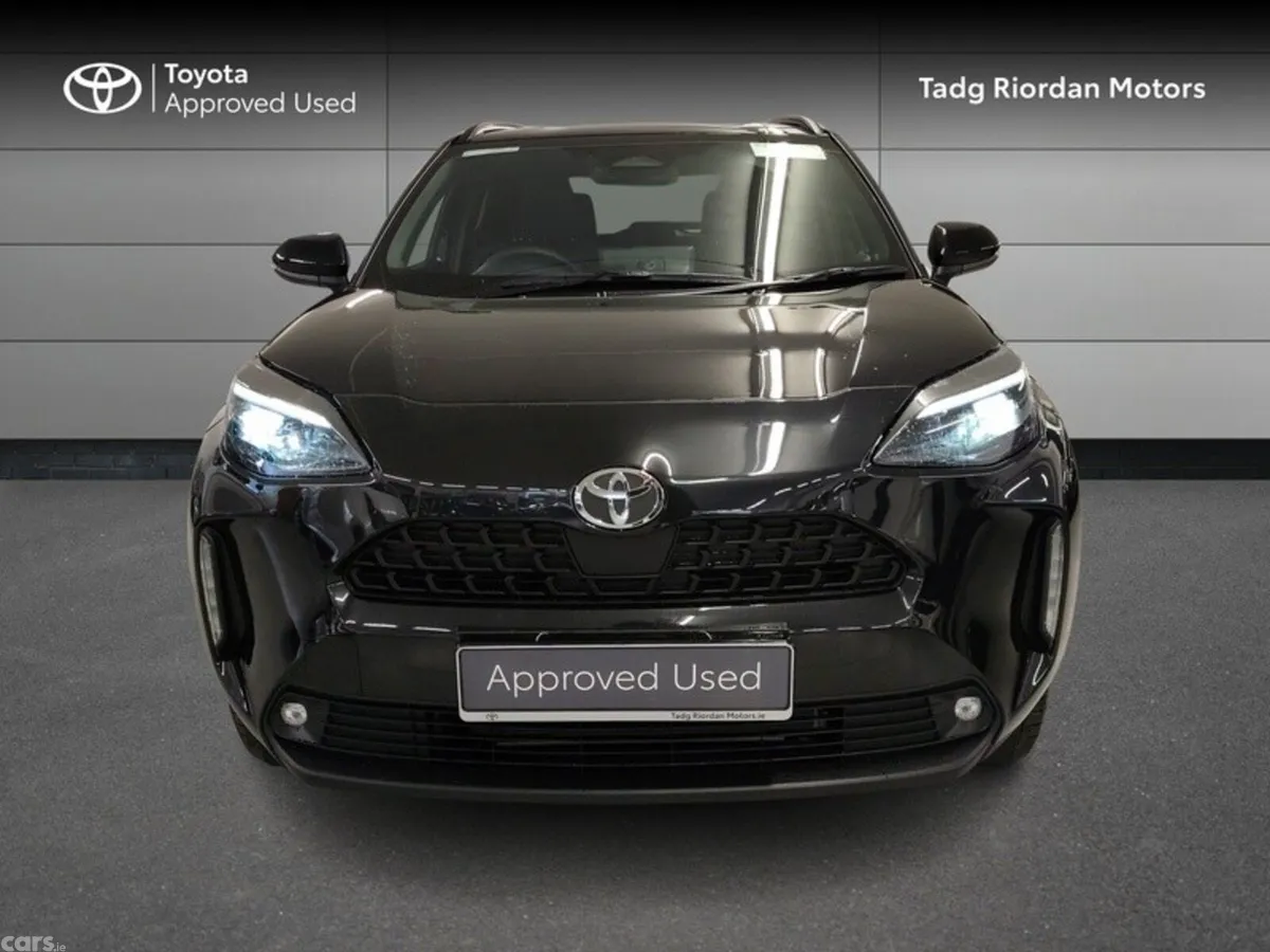 Toyota Yaris Cross SUV, Petrol Hybrid, 2026, Black