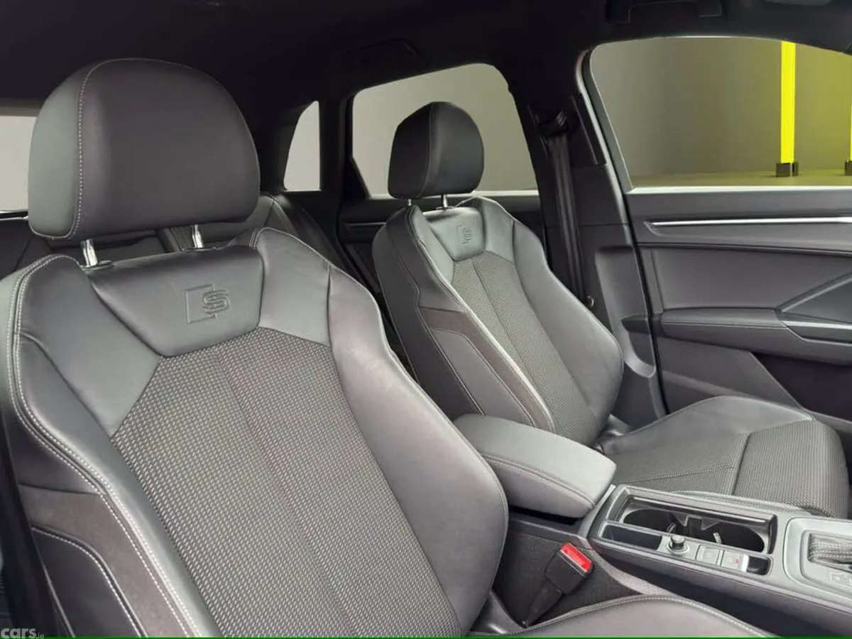 Audi Q3 SUV, Diesel, 2019, White