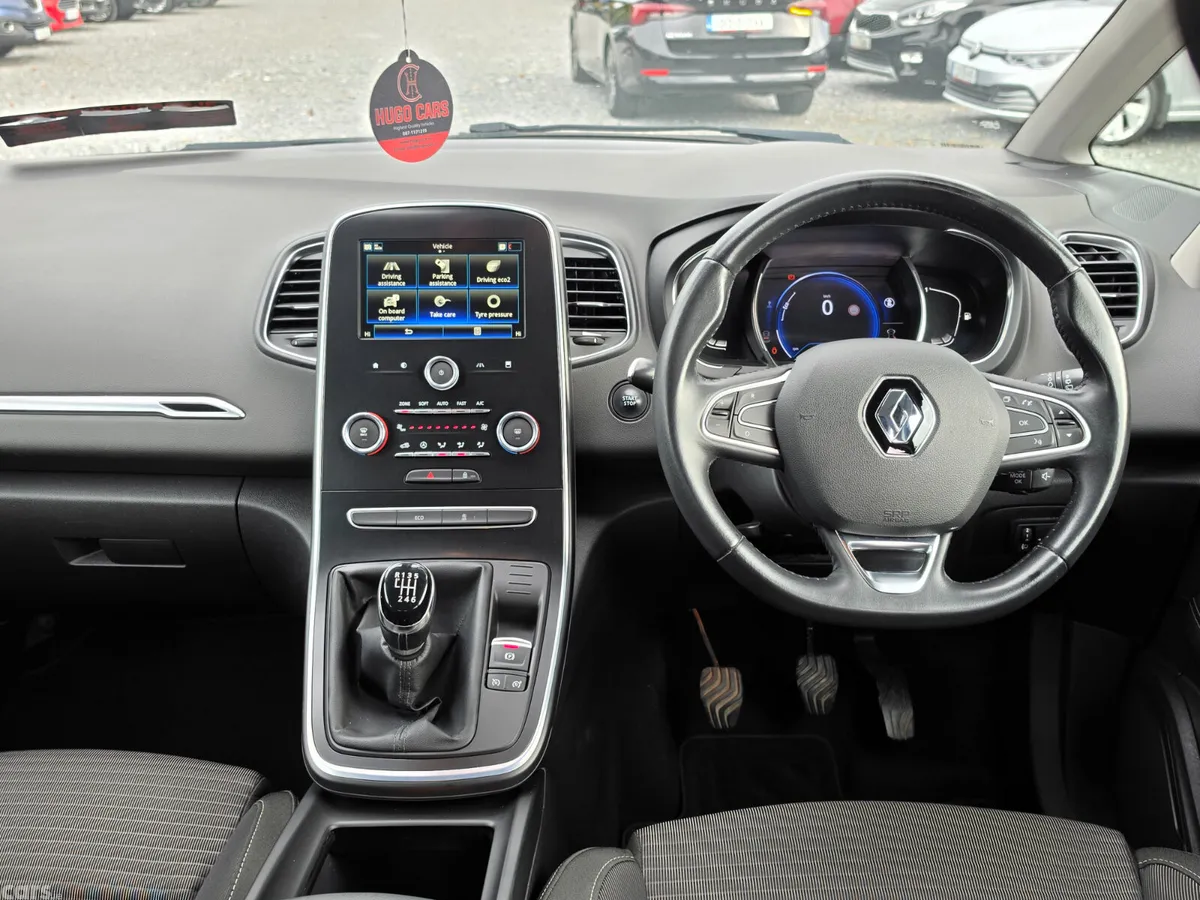 Renault Scenic MPV, Diesel, 2019, Red