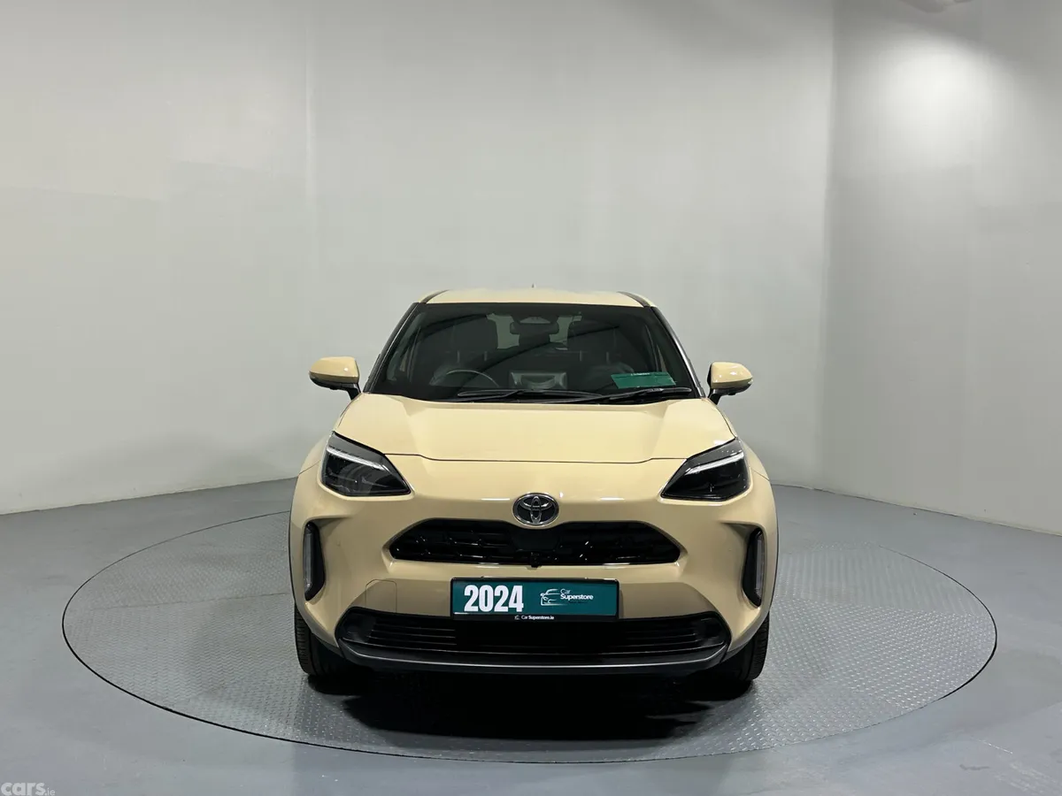 Toyota Yaris Cross Hatchback, Petrol Hybrid, 2024, Beige