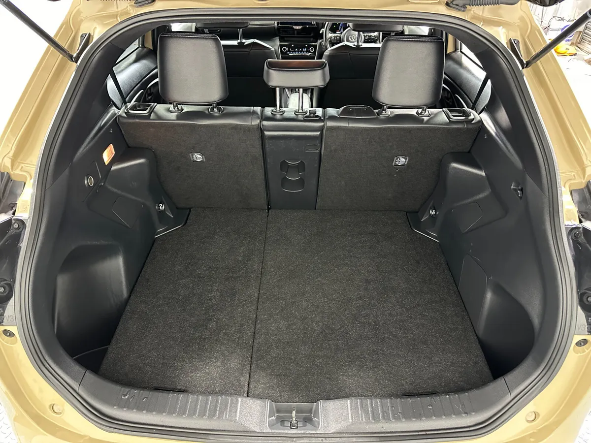 Toyota Yaris Cross Hatchback, Petrol Hybrid, 2024, Beige