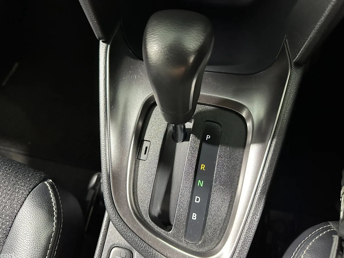 Toyota Yaris Cross Hatchback, Petrol Hybrid, 2024, Beige