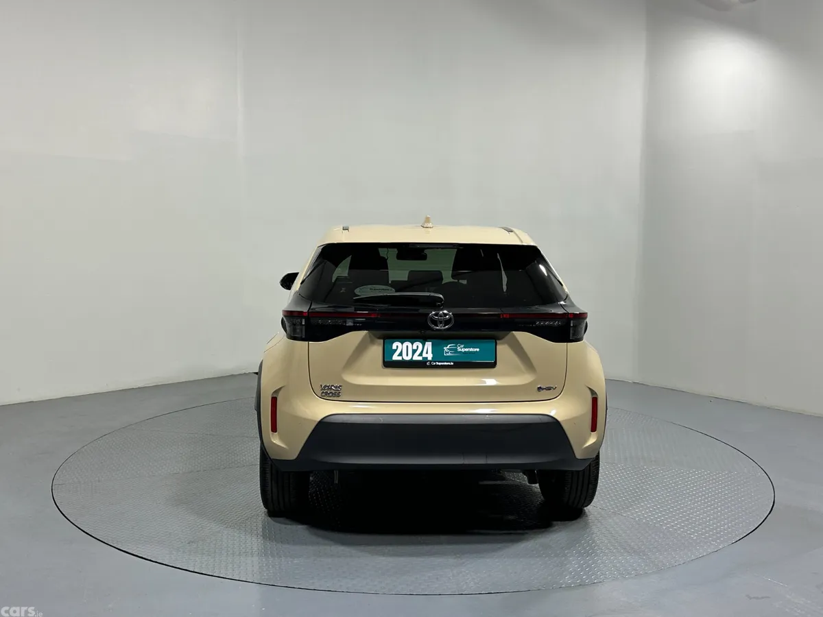 Toyota Yaris Cross Hatchback, Petrol Hybrid, 2024, Beige