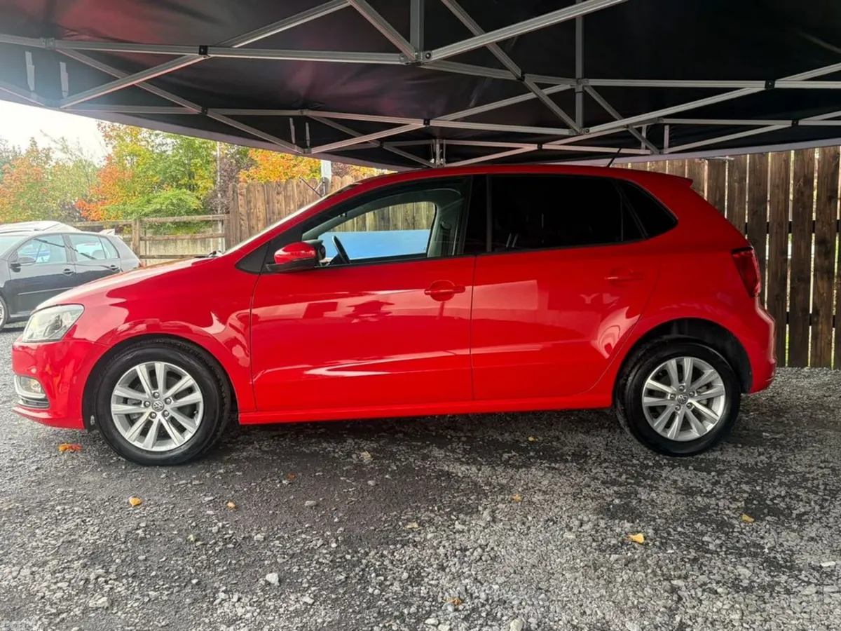 Volkswagen Polo Hatchback, Petrol, 2017, Red