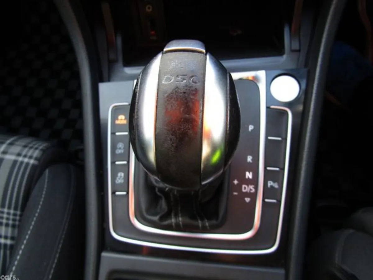 Volkswagen Golf Hatchback, Diesel, 2016, Black