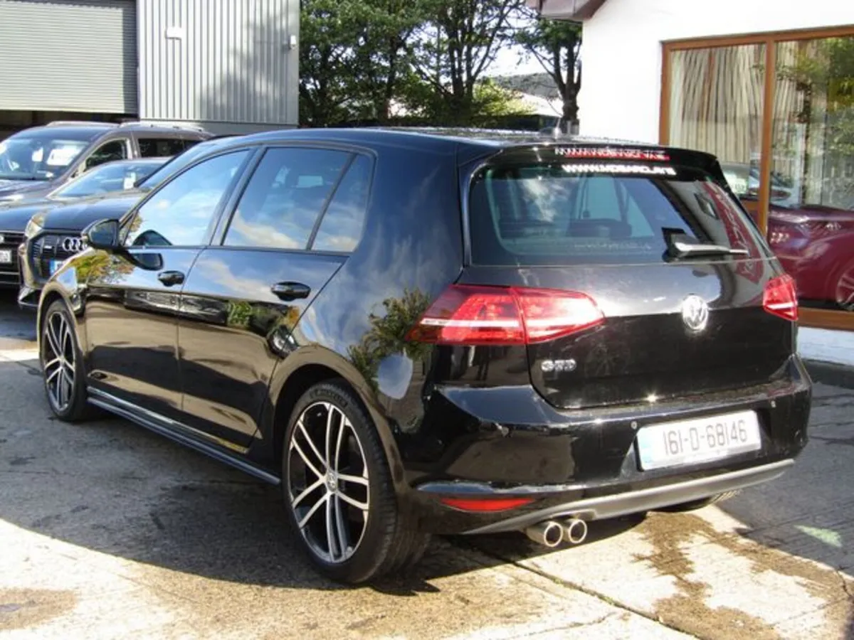 Volkswagen Golf Hatchback, Diesel, 2016, Black